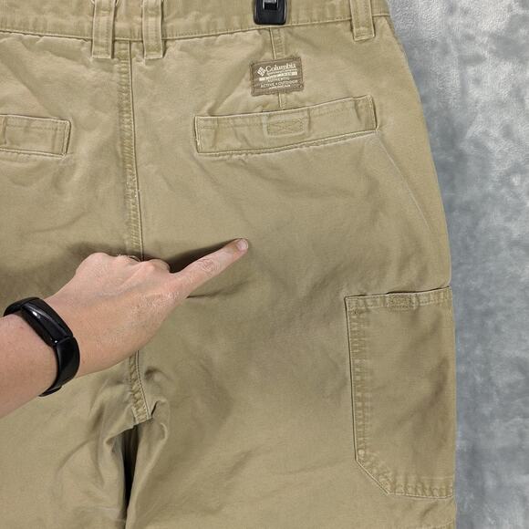 Columbia Shorts Mens 33 Tan Khaki Brown Chino Fishing Hiking Outdoor Cotton READ - Picture 6 of 10
